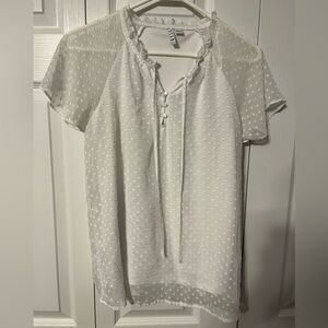 Elle White Textured Blouse